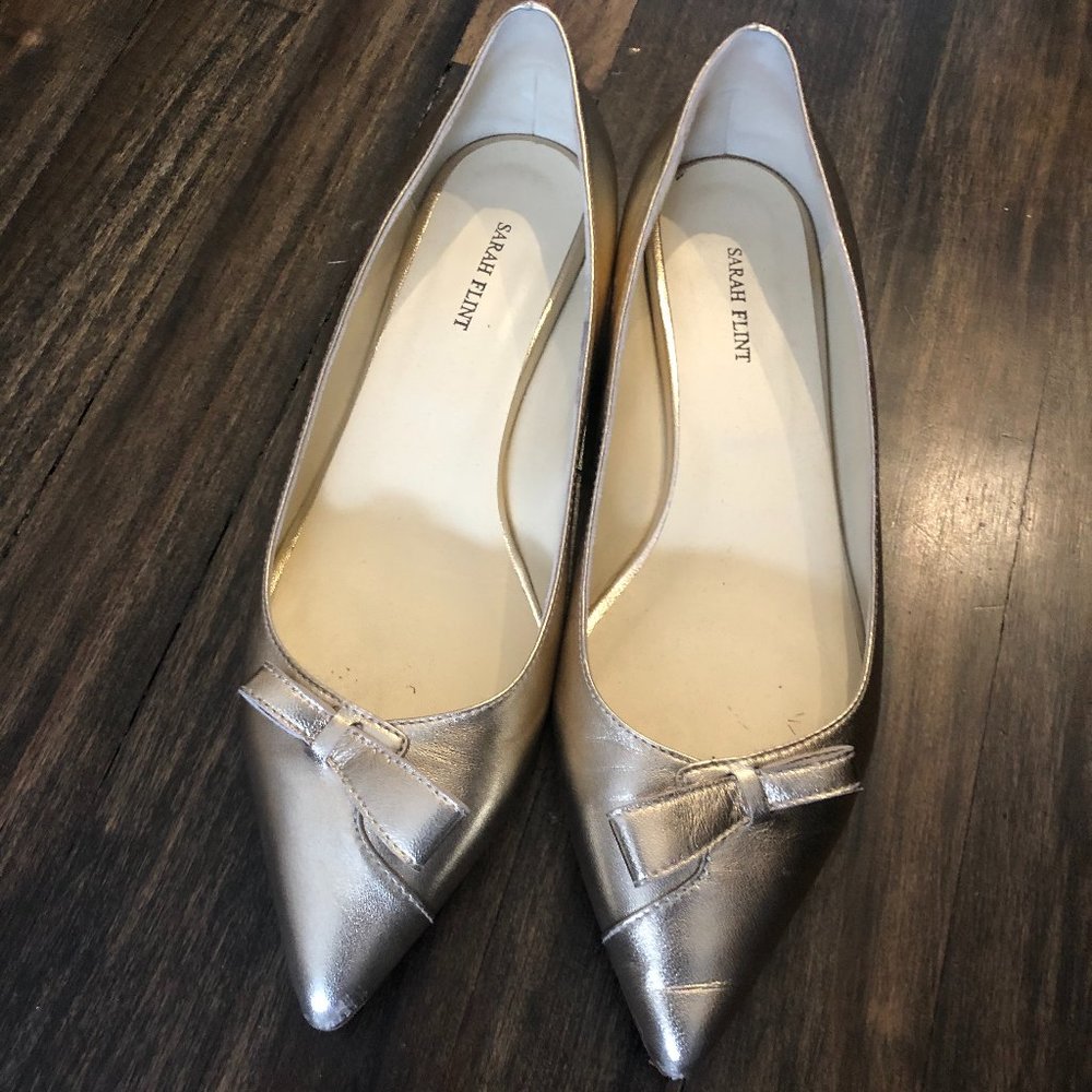 Sarah Flint Natalie Flats - GOLD SIZE 9.5 // 40.5